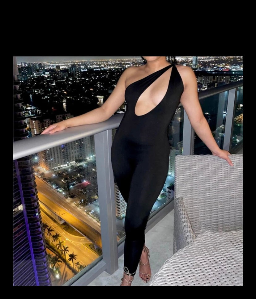 Jumpsuits / Rompers